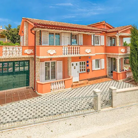 Apartment Amazing In Betiga With Wifi Barbariga